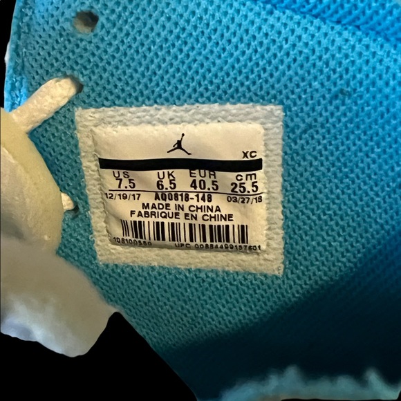 Off—-White x Air Jordan 1 Retro High OG UNC - Picture 16 of 16